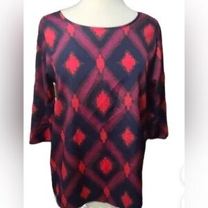 Francesca’s Miami Blue and Red Diamond Patterned Crewneck Blouse.  Sz Small